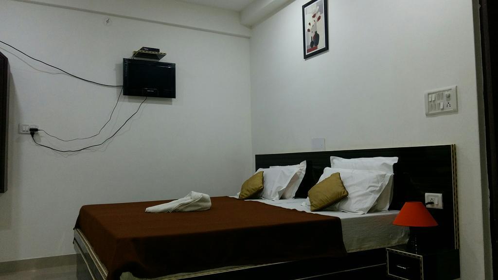 Hotel Safari Agra  Luaran gambar