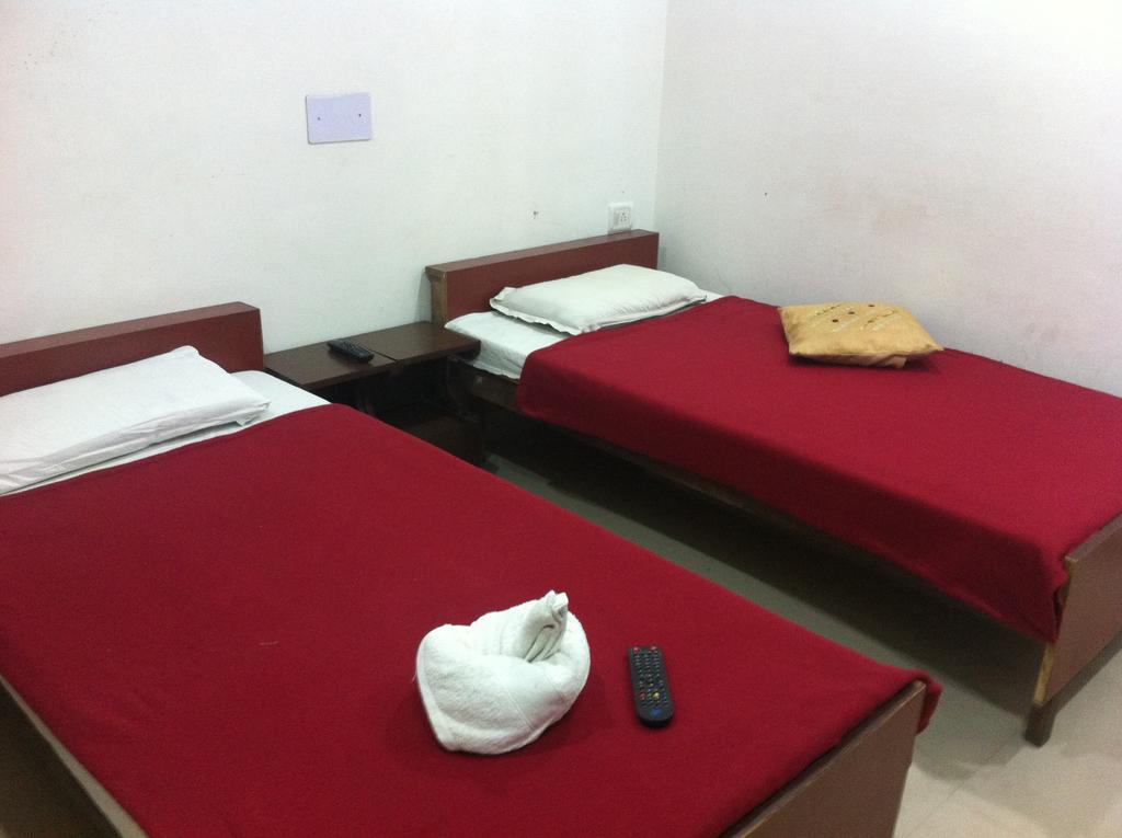 Hotel Safari Agra  Luaran gambar