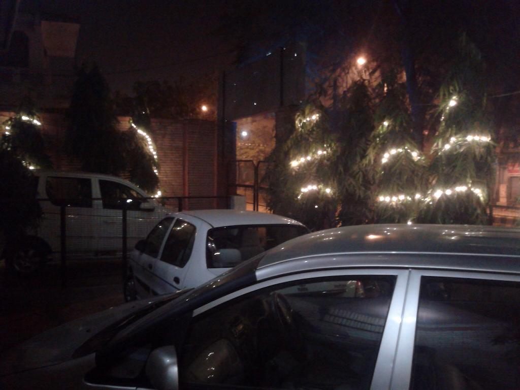 Hotel Safari Agra  Luaran gambar