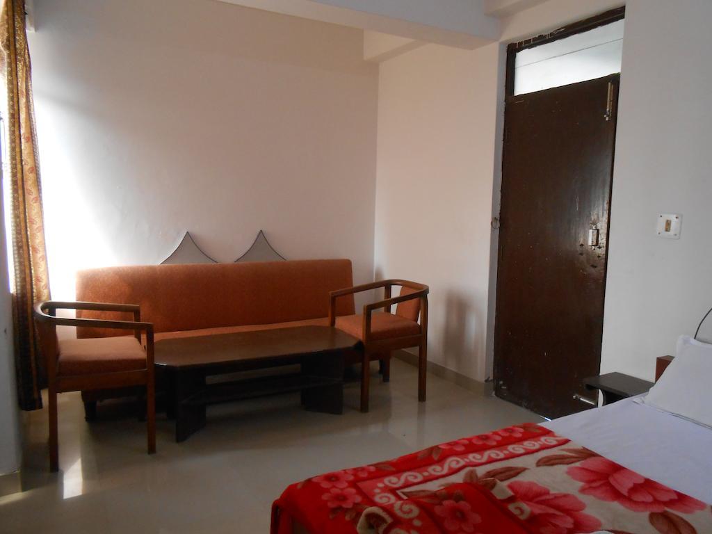 Hotel Safari Agra  Luaran gambar