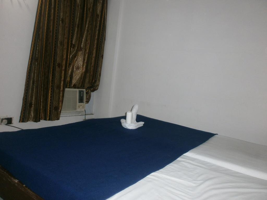 Hotel Safari Agra  Luaran gambar