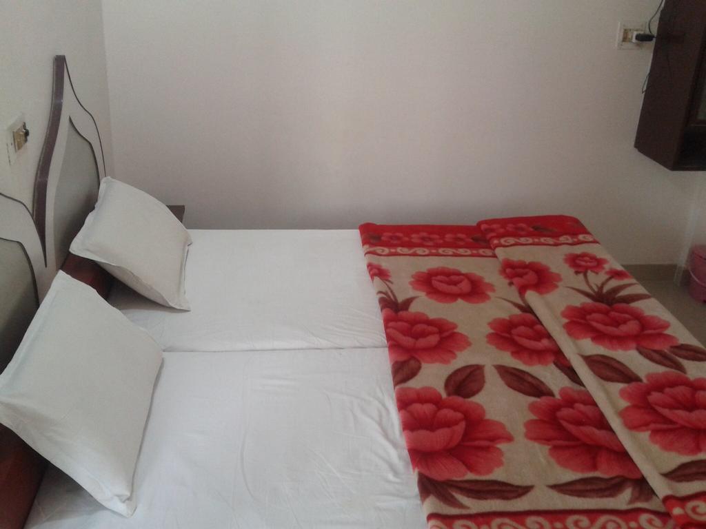 Hotel Safari Agra  Luaran gambar